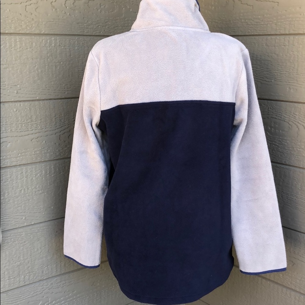 Entro Fuzzy Pull Over - Picture 4 of 6